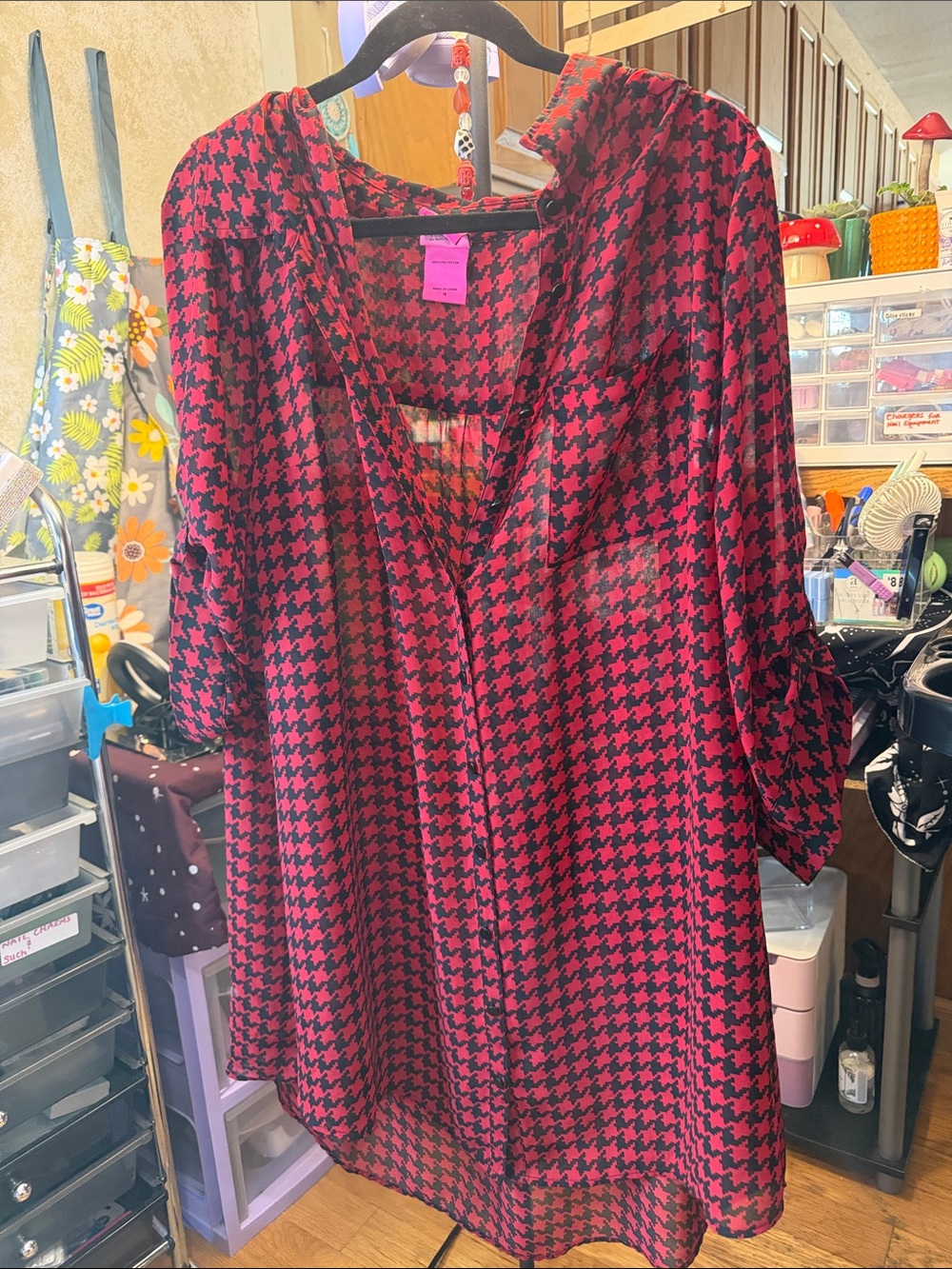 Torrid Betsy Johnson Black and Red Houndstooth Tunic